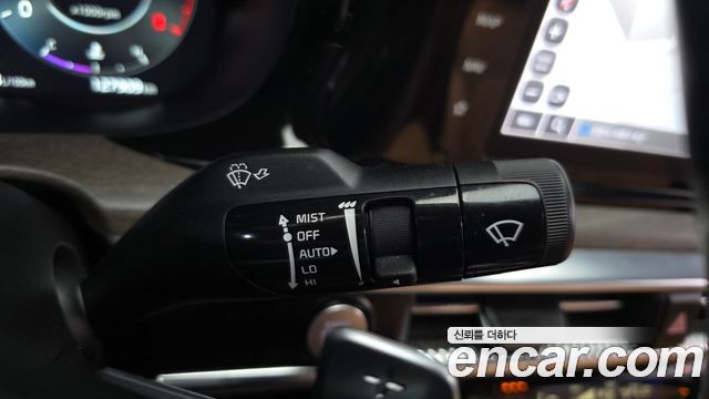 Kia K5 2020 — photo 28