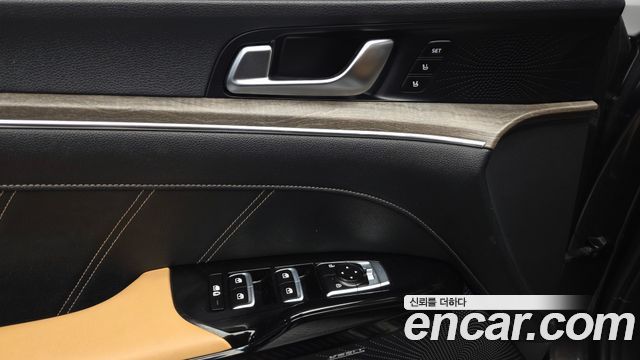 Kia K5 2020 — photo 30