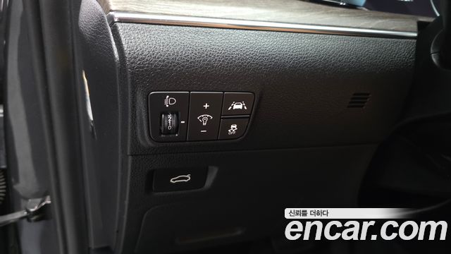 Kia K5 2020 — photo 31