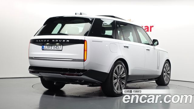 Land Rover Range Rover 2026 — photo 2