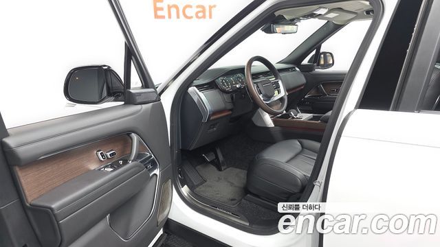 Land Rover Range Rover 2026 — photo 10