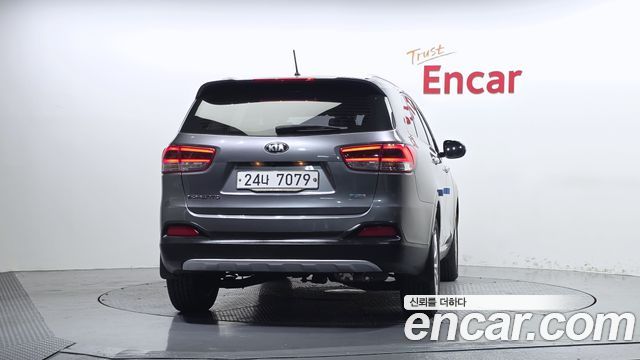 Kia Sorento 2015 — photo 4