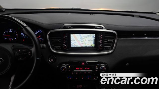Kia Sorento 2015 — photo 20