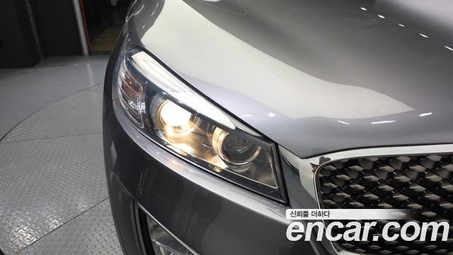 Kia Sorento 2015 — photo 8