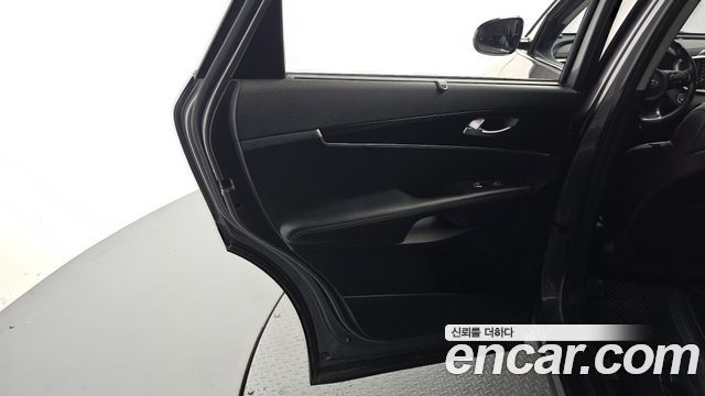 Kia Sorento 2015 — photo 15
