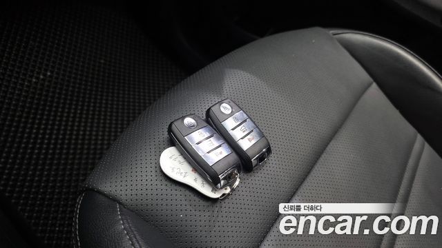 Kia Sorento 2015 — photo 28