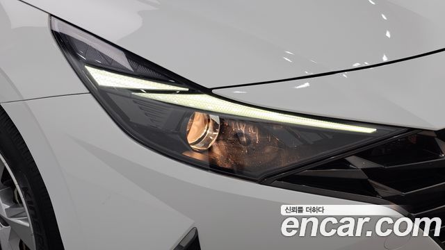 Hyundai AVANTE 2021 — photo 8
