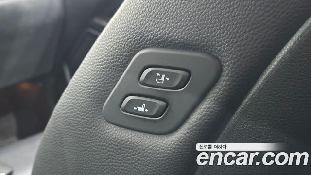 Kia K7 2020 — photo 32