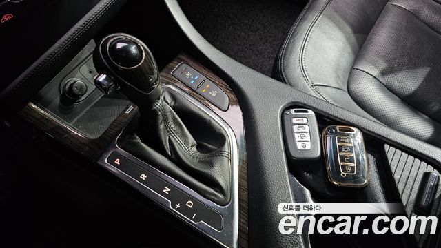 Kia K5 2013 — photo 12