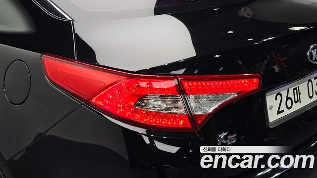 Kia K5 2013 — photo 9