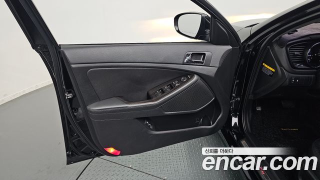 Kia K5 2013 — photo 14