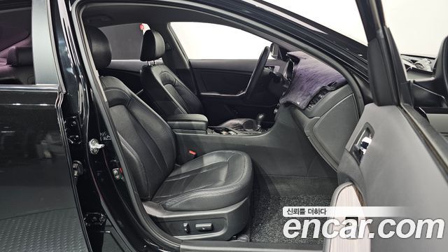 Kia K5 2013 — photo 16