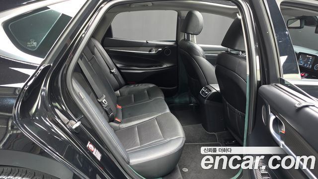 Hyundai Grandeur 2017 — photo 11
