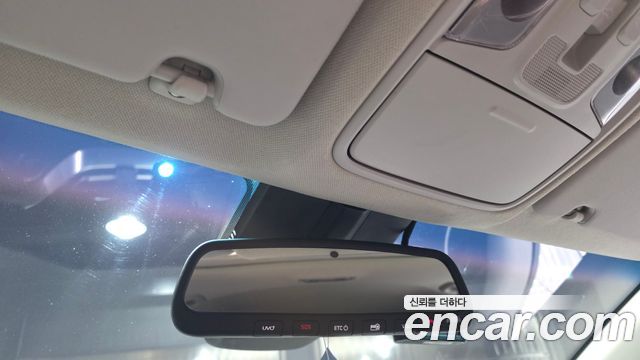 Kia Niro 2020 — photo 17