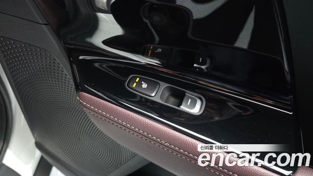 Kia Niro 2020 — photo 19