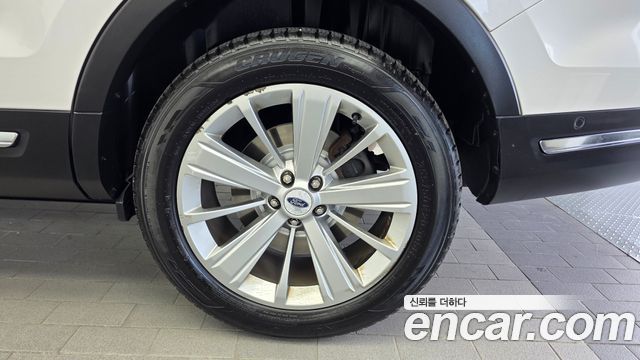 Ford Explorer 2018 — photo 7