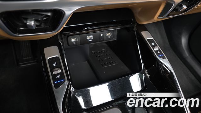 Kia Sorento 2023 — photo 18
