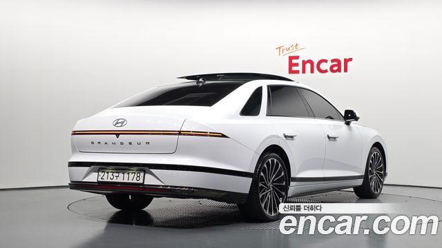 Hyundai Grandeur 2023 — photo 2