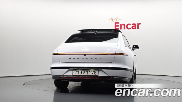 Hyundai Grandeur 2023 — photo 4