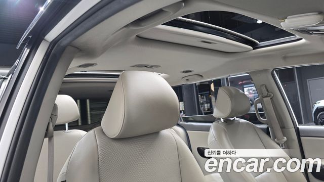 Kia Canival 2018 — photo 26
