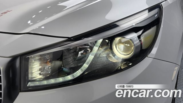 Kia Canival 2018 — photo 8