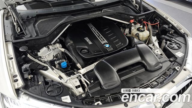 BMW X6 2018 — photo 6