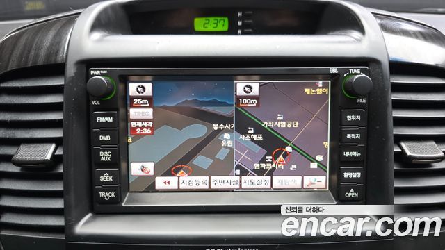 Kia Canival 2012 — photo 20