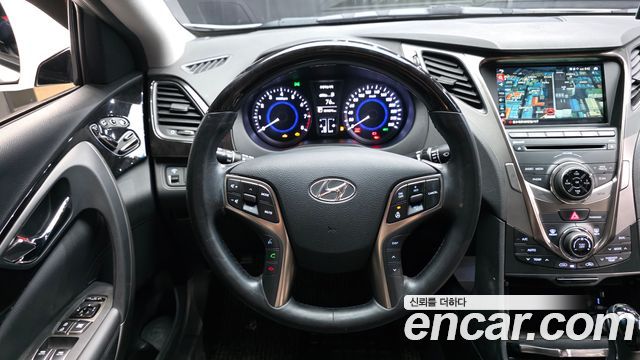 Hyundai Grandeur 2013 — photo 19