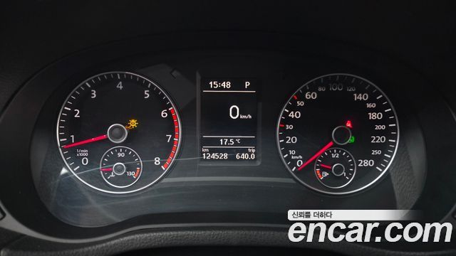 Volkswagen Passat 2015 — photo 8