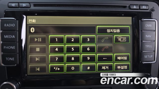 Volkswagen Passat 2015 — photo 16