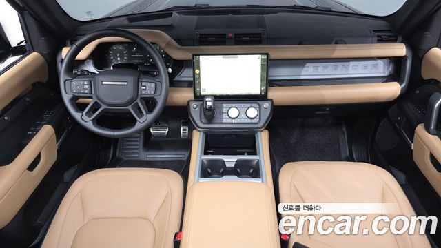 Land Rover Defender 2026 — photo 7