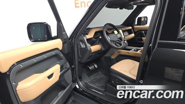 Land Rover Defender 2026 — photo 10