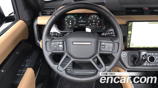 Land Rover Defender 2026 — photo 13