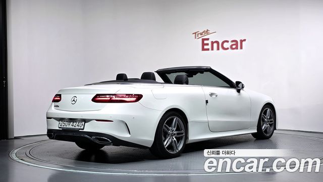 Mercedes-Benz E-Class 2018 — photo 2