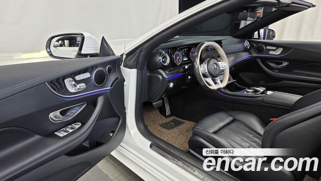 Mercedes-Benz E-Class 2018 — photo 10