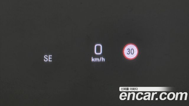 Mercedes-Benz E-Class 2018 — photo 19