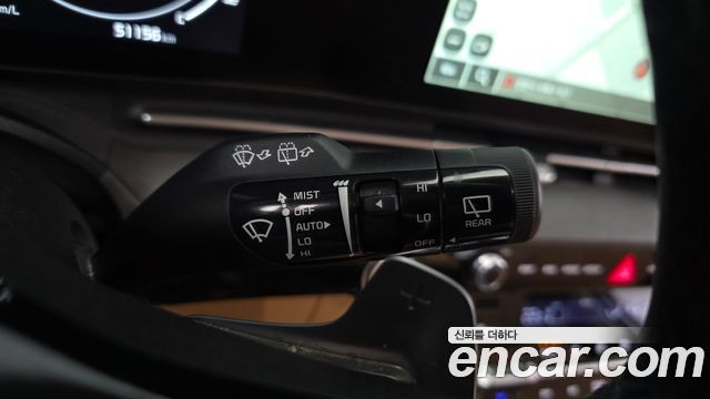 Kia Canival 2023 — photo 26