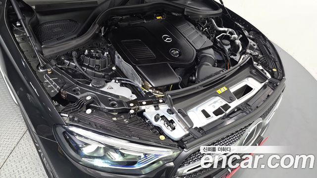 Mercedes-Benz GLC-Class 2025 — photo 6