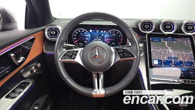Mercedes-Benz GLC-Class 2025 — photo 13