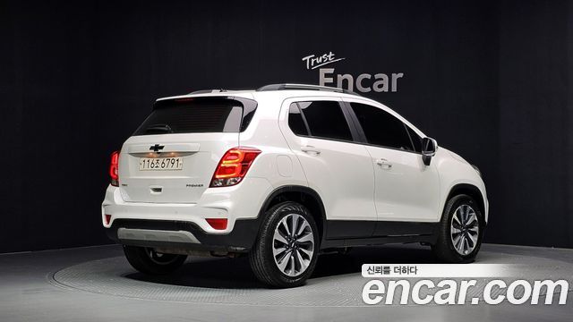 Chevrolet Korea Trax 2021 — photo 2
