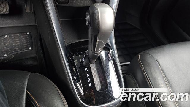Chevrolet Korea Trax 2021 — photo 12
