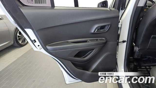 Chevrolet Korea Trax 2021 — photo 15