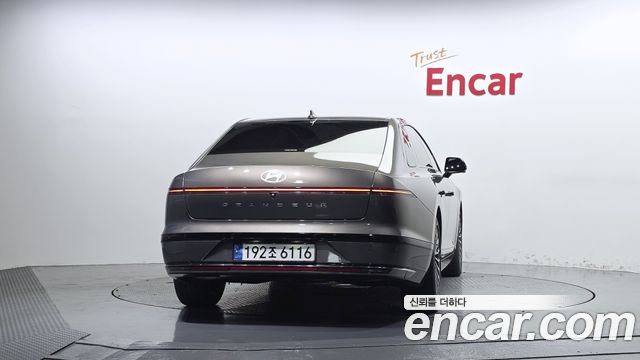 Hyundai Grandeur 2023 — photo 4