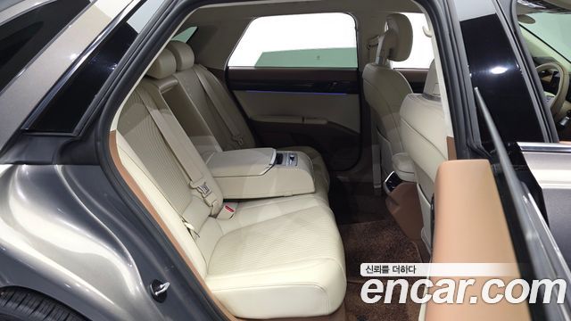 Hyundai Grandeur 2023 — photo 17