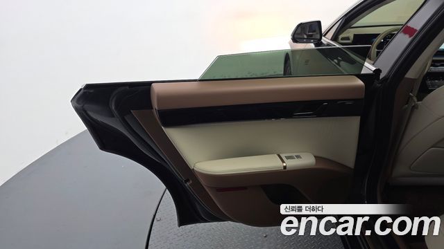 Hyundai Grandeur 2023 — photo 15