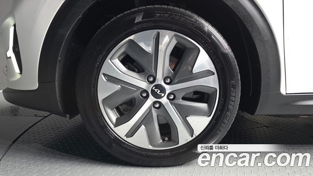 Kia Niro 2023 — photo 5