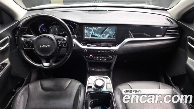 Kia Niro 2023 — photo 7