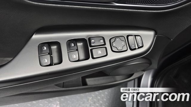 Hyundai Kona 2019 — photo 28