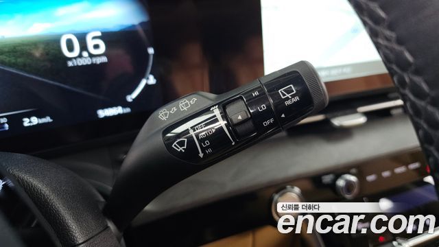 Kia Canival 2023 — photo 29