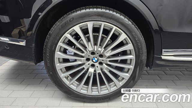 BMW X7 2022 — photo 5